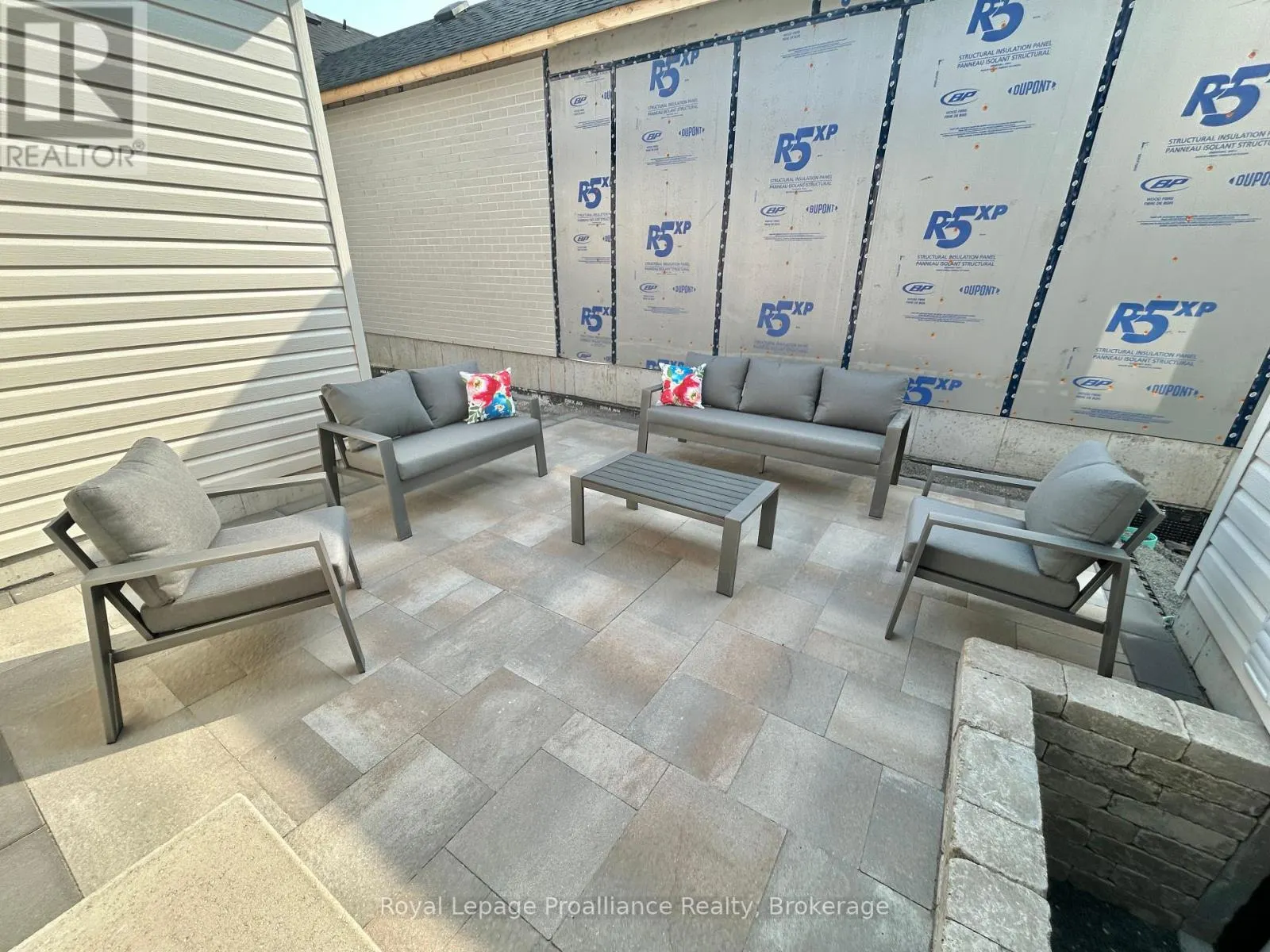93 ATHABASKA DRIVE