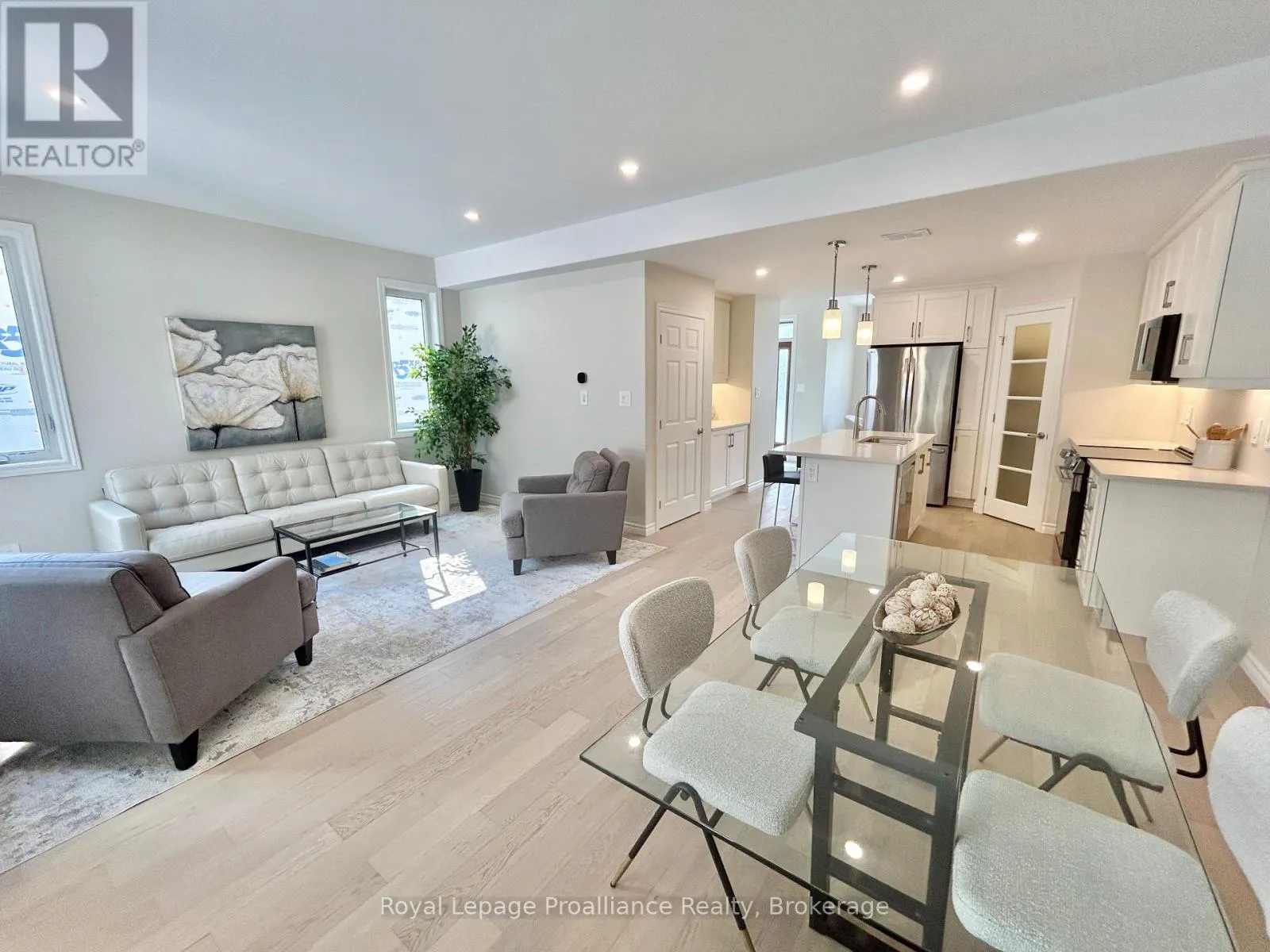 93 ATHABASKA DRIVE