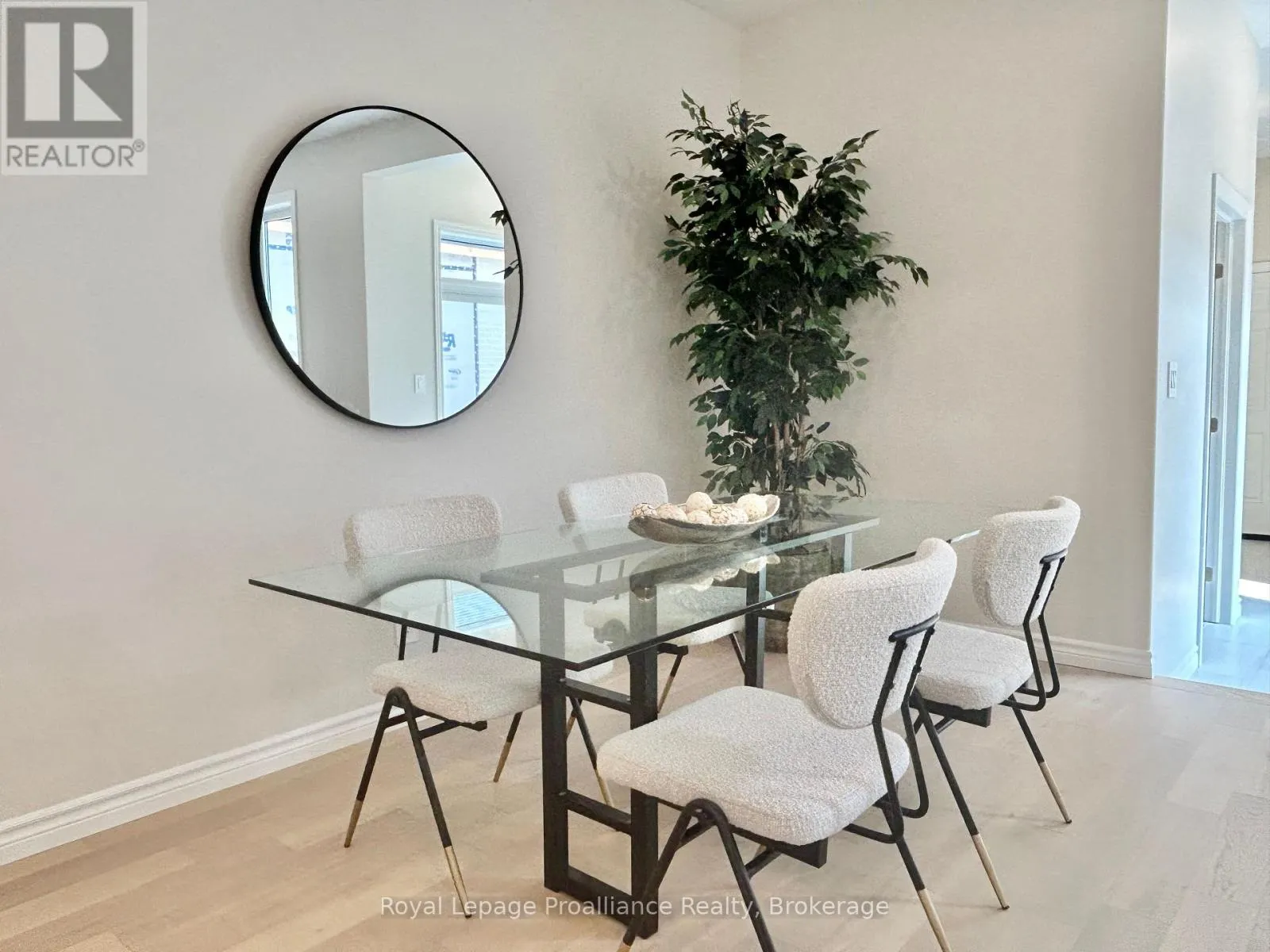 93 ATHABASKA DRIVE