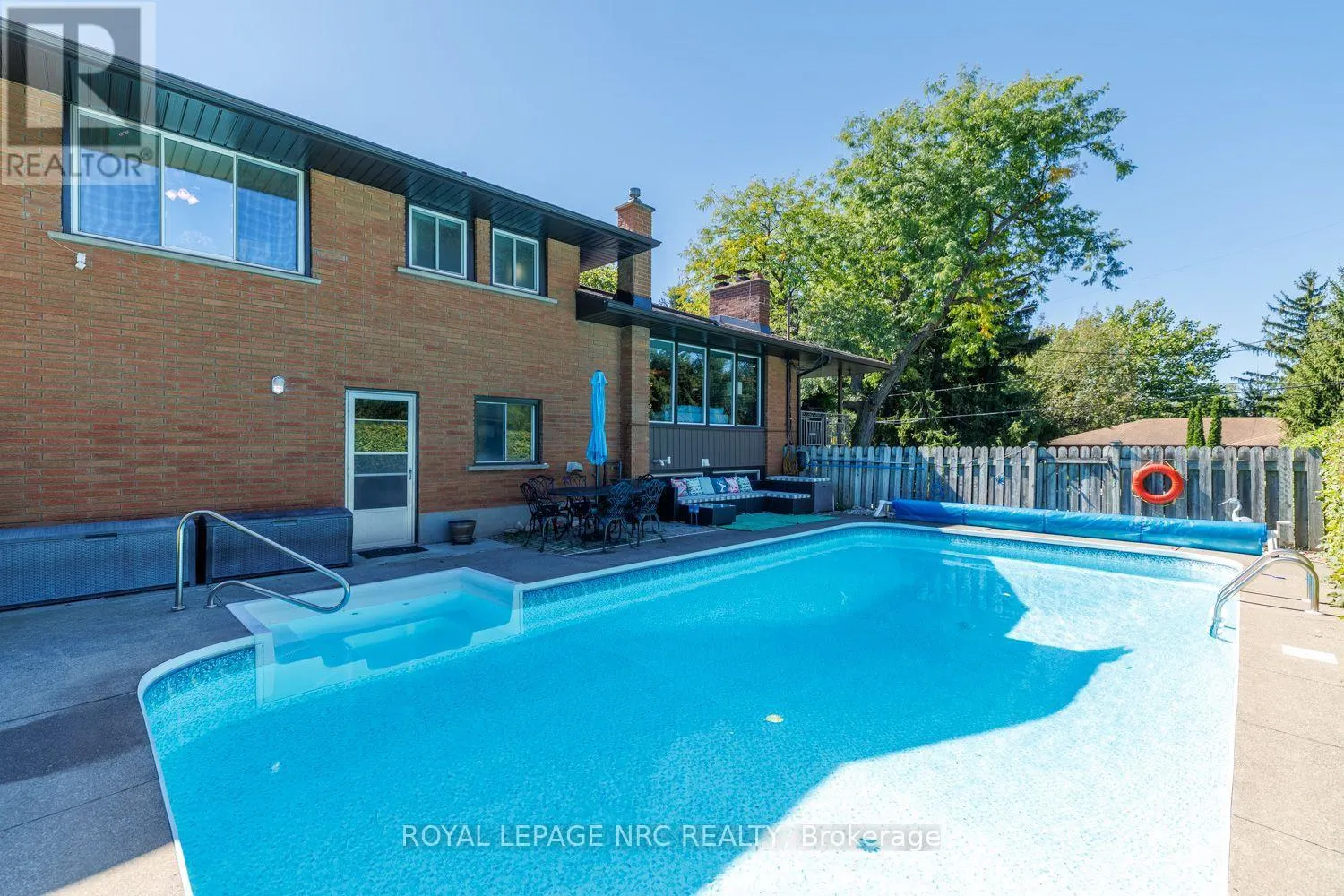 2 GLENBRAE AVENUE