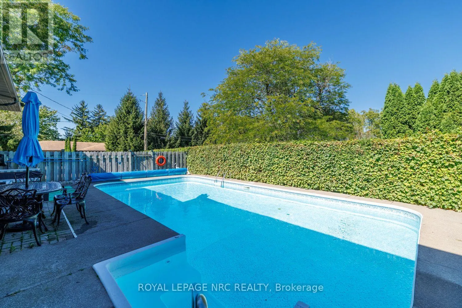 2 GLENBRAE AVENUE