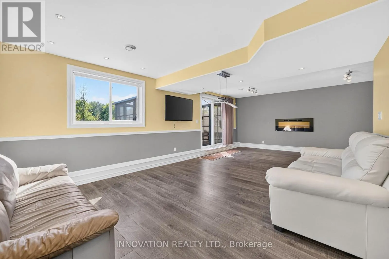 132 KEMPTEN COURT