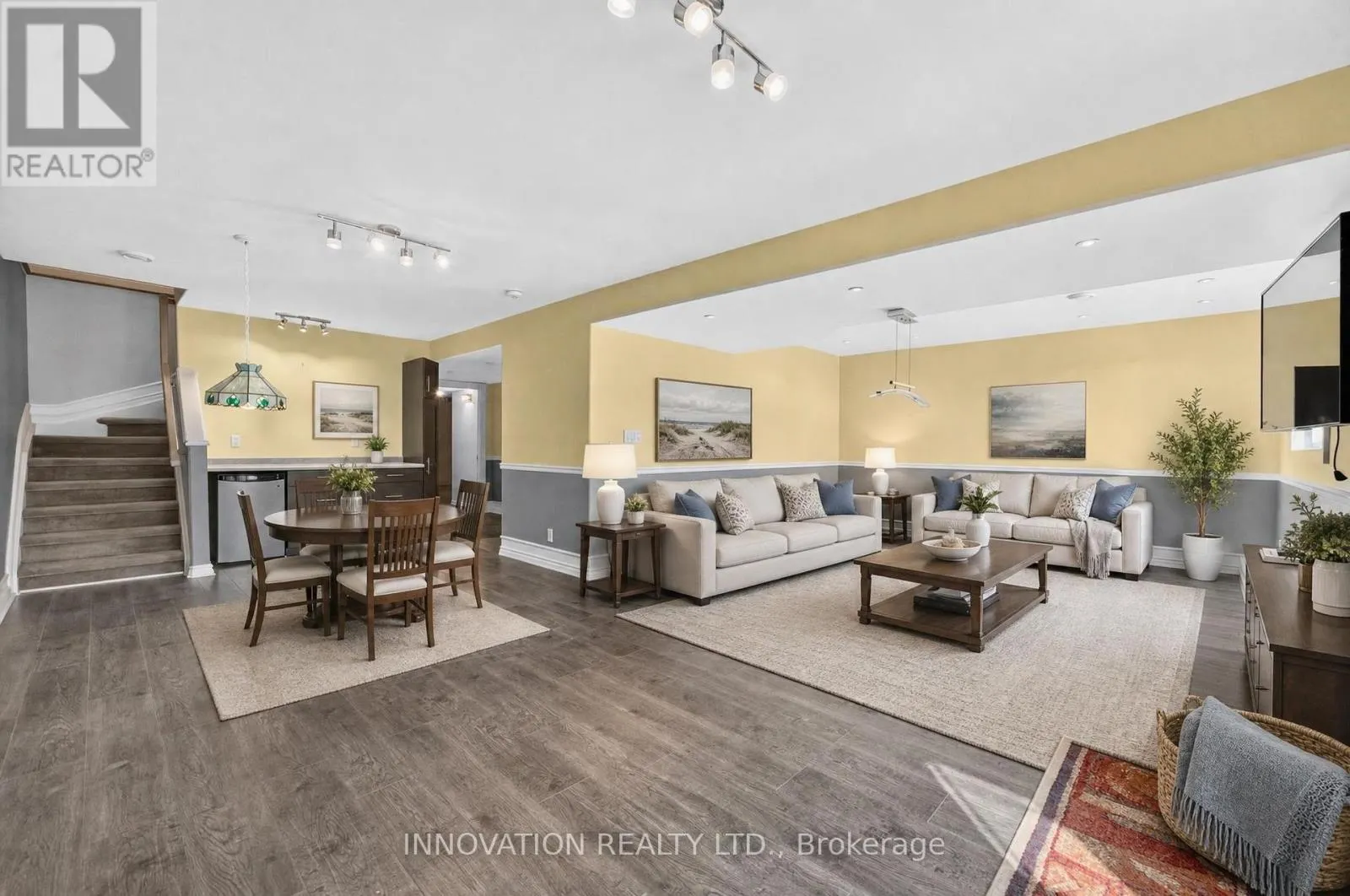 132 KEMPTEN COURT