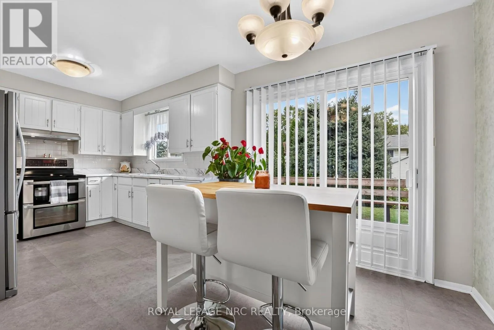 20 JESSICA DRIVE