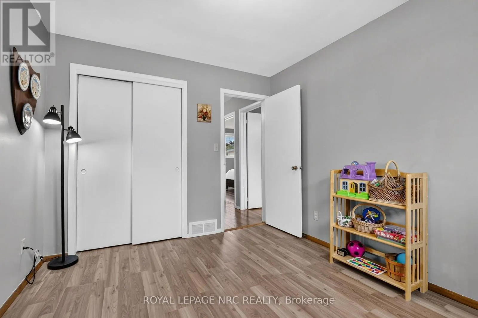 20 JESSICA DRIVE