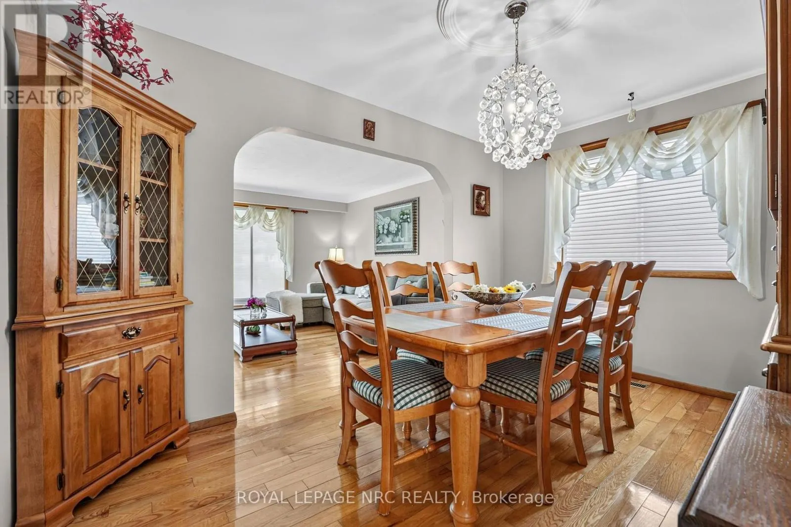 20 JESSICA DRIVE