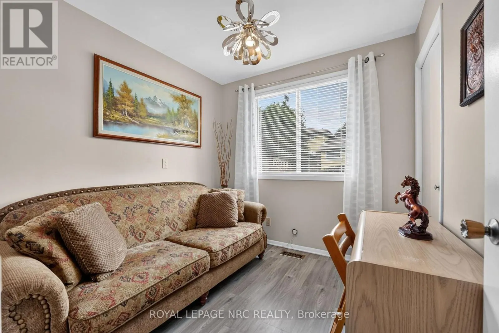 20 JESSICA DRIVE