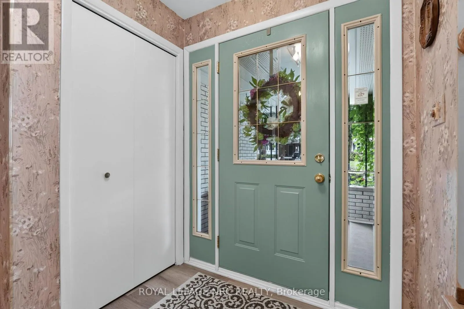 20 JESSICA DRIVE