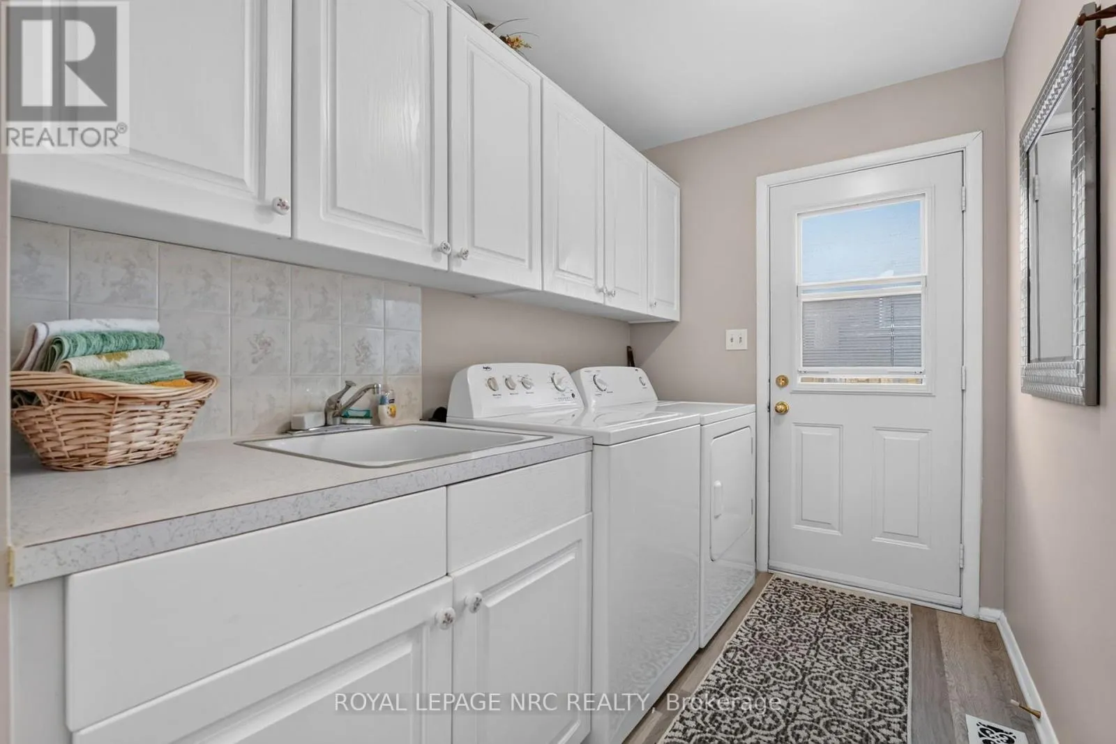 20 JESSICA DRIVE