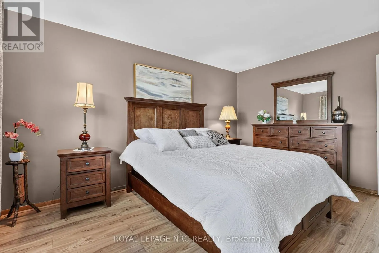 20 JESSICA DRIVE