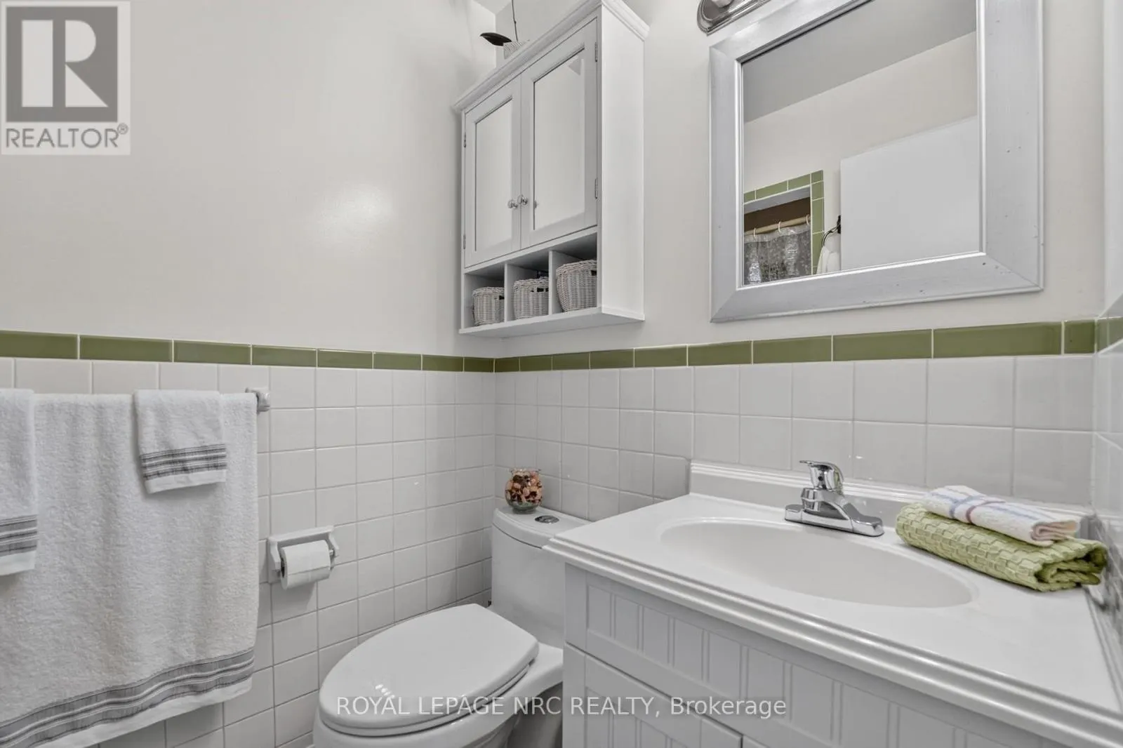 20 JESSICA DRIVE