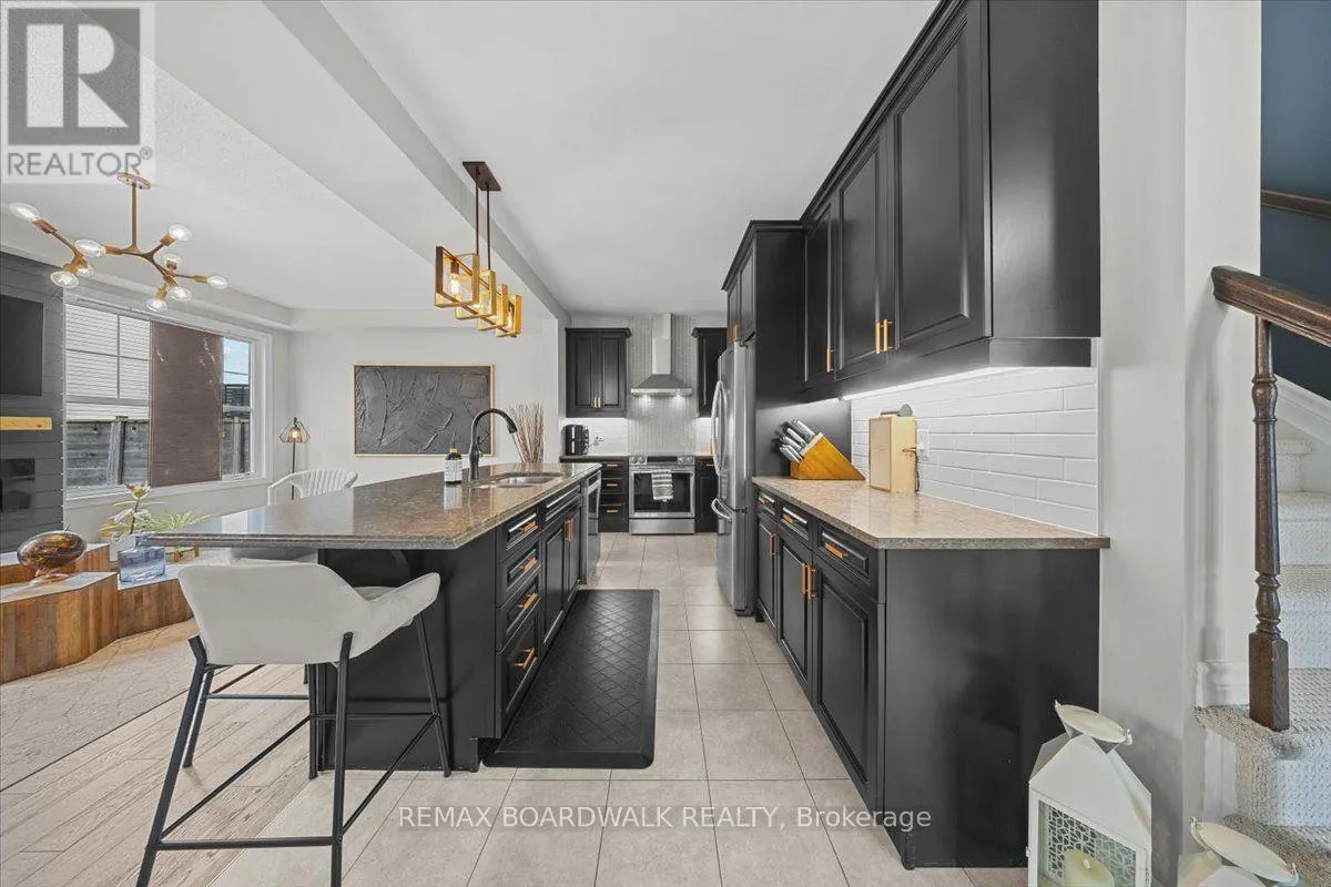89 DAMSELFLY WAY