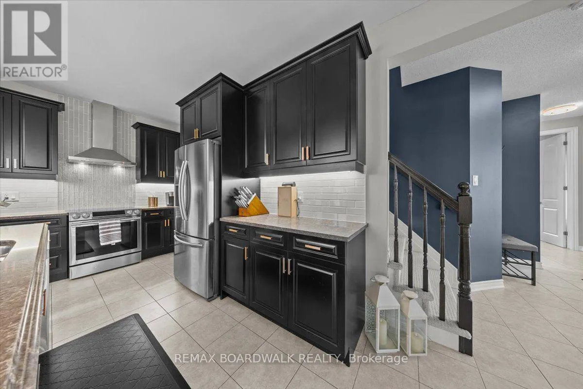 89 DAMSELFLY WAY