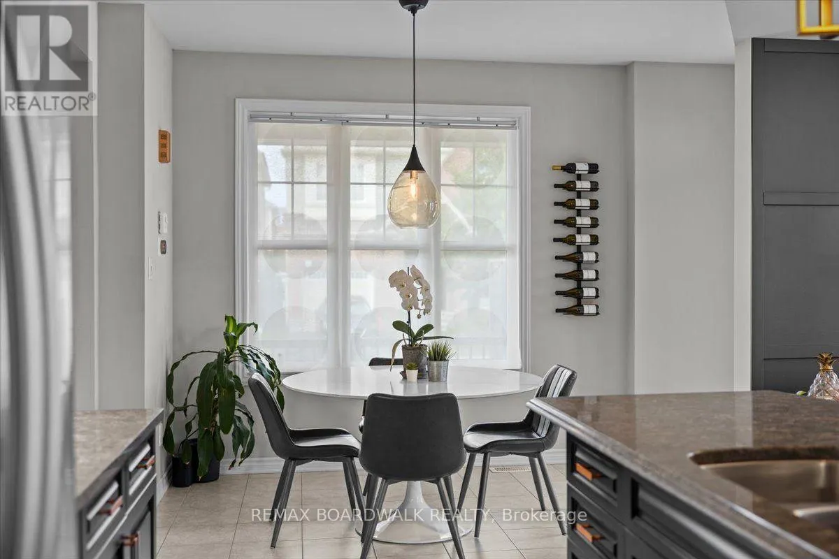 89 DAMSELFLY WAY