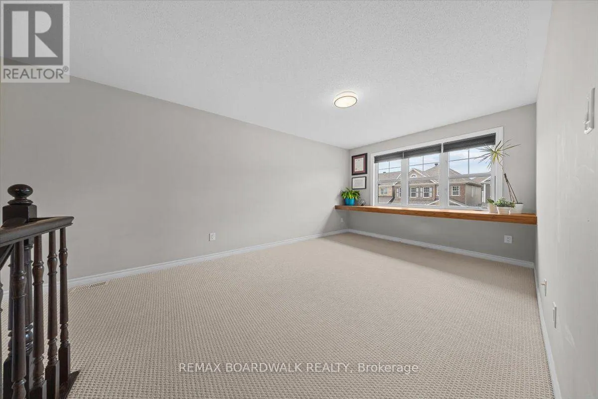 89 DAMSELFLY WAY