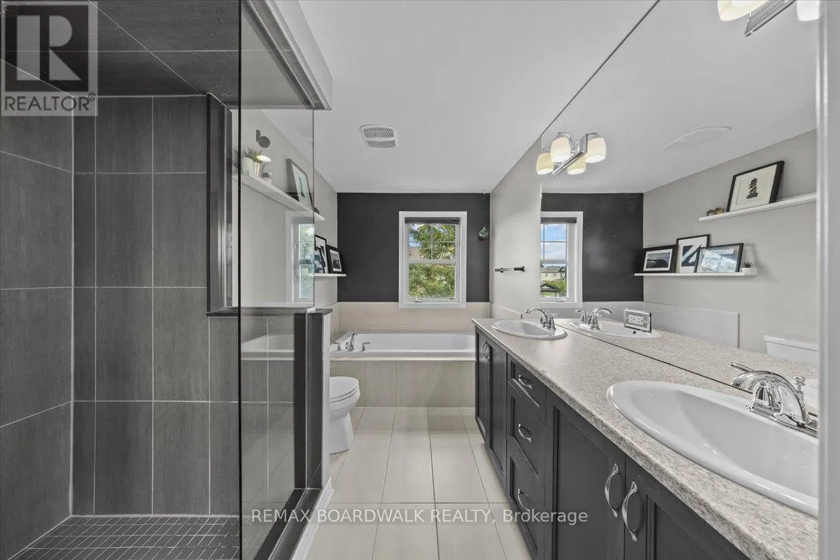 89 DAMSELFLY WAY