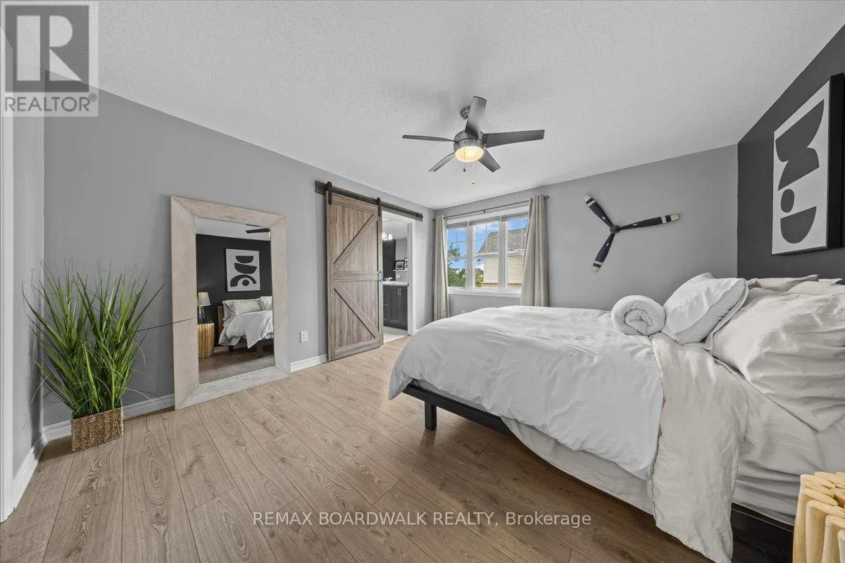 89 DAMSELFLY WAY