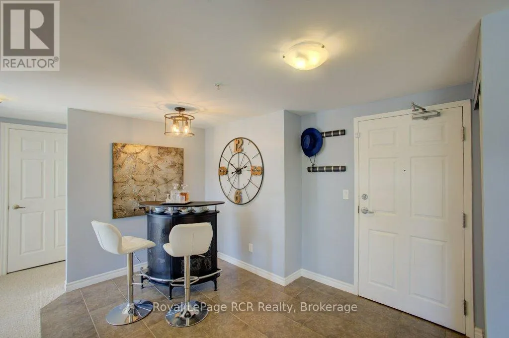 214 - 645 ST DAVID STREET S #214