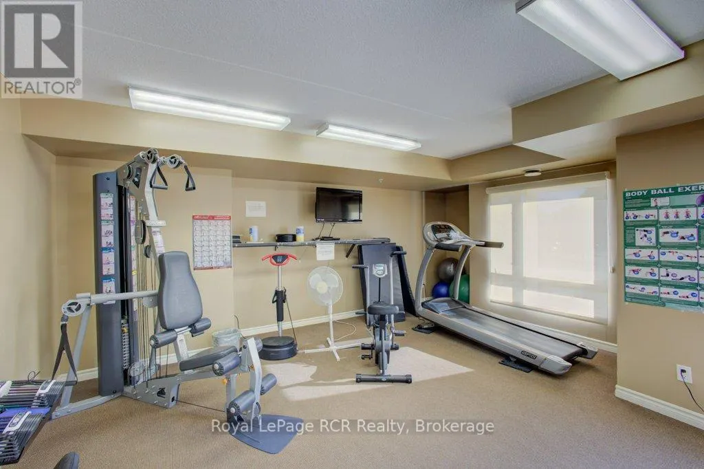 214 - 645 ST DAVID STREET S #214