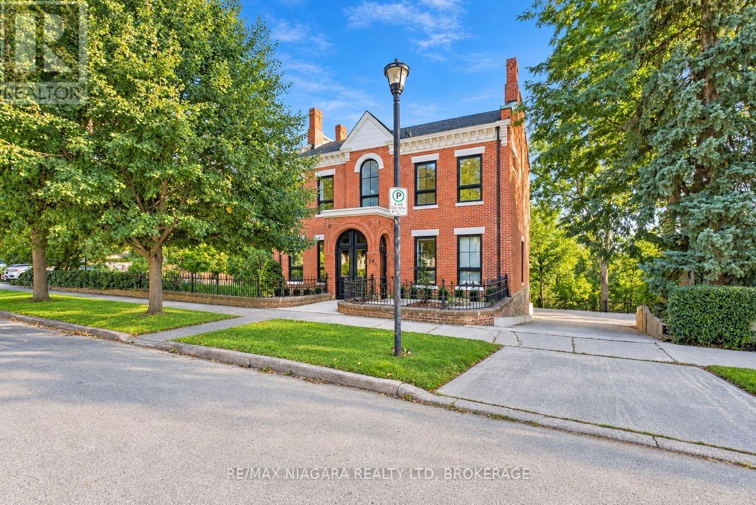 29 YATES STREET