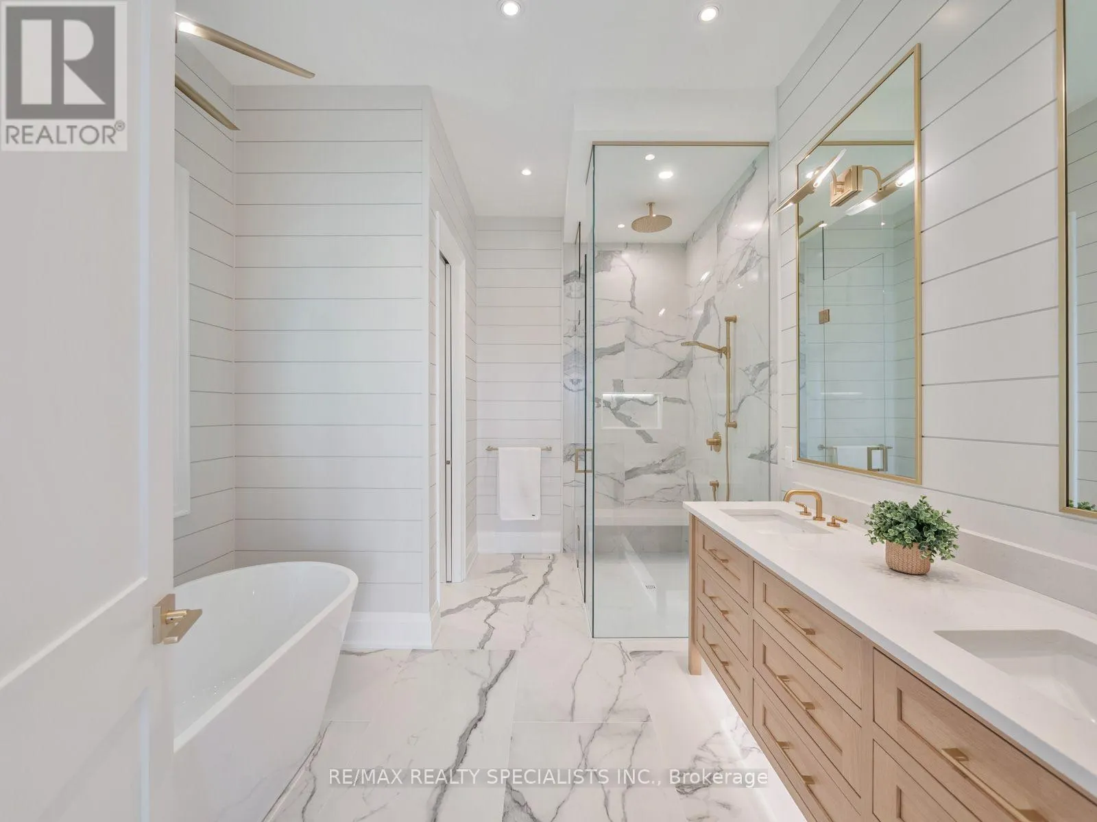 12 ROMANY RANCH ROAD