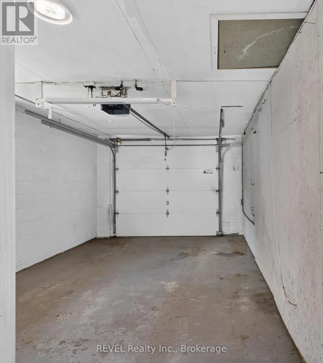 315 PARK AVENUE W