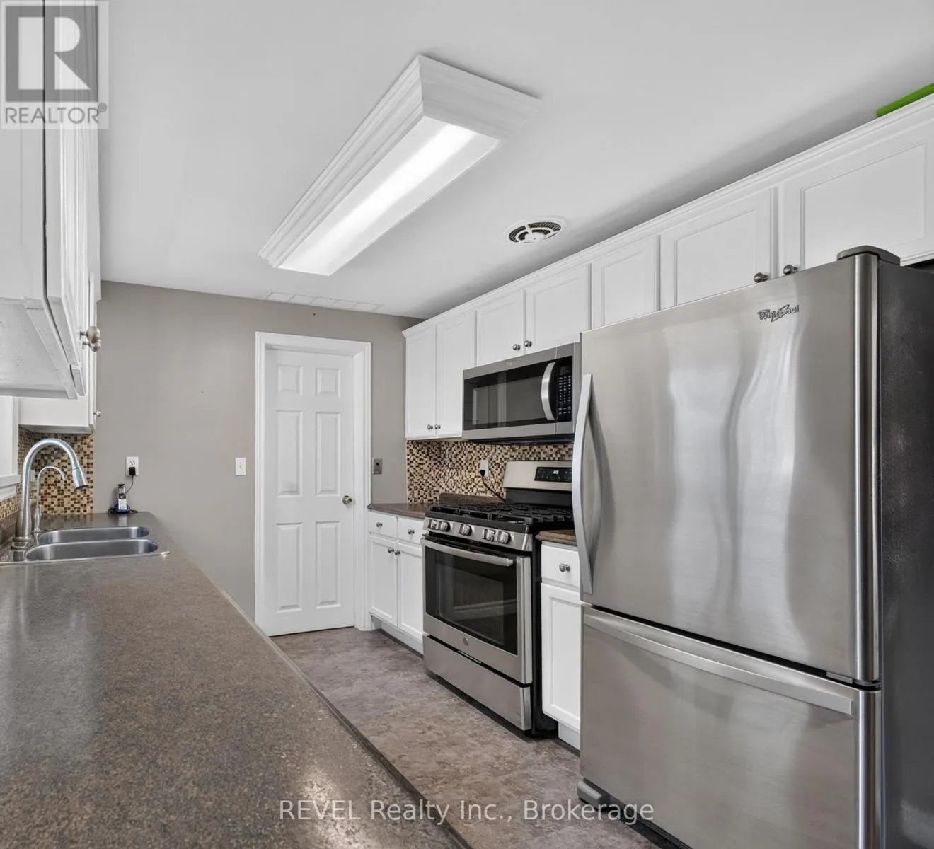 315 PARK AVENUE W