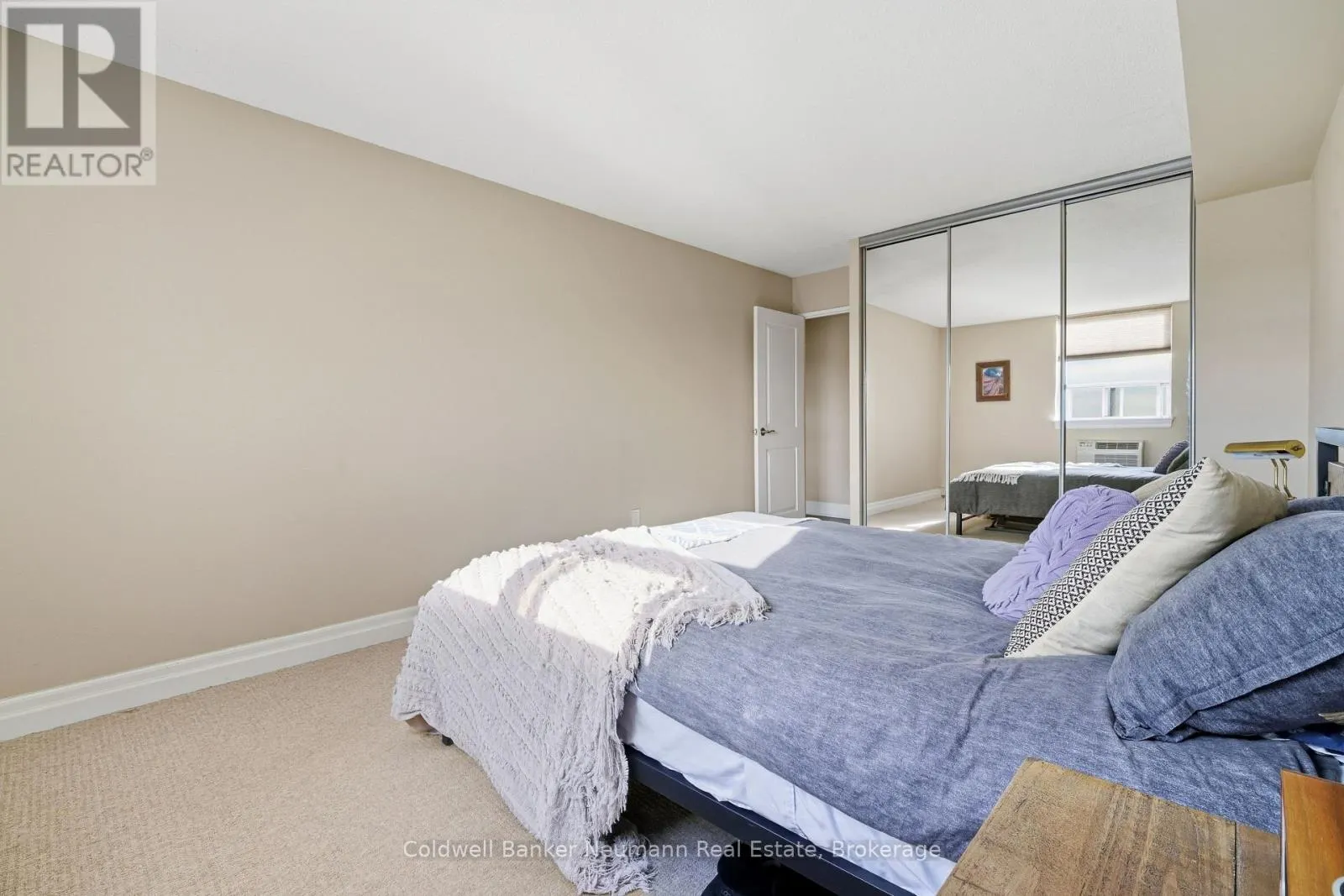803 - 55 YARMOUTH STREET #803