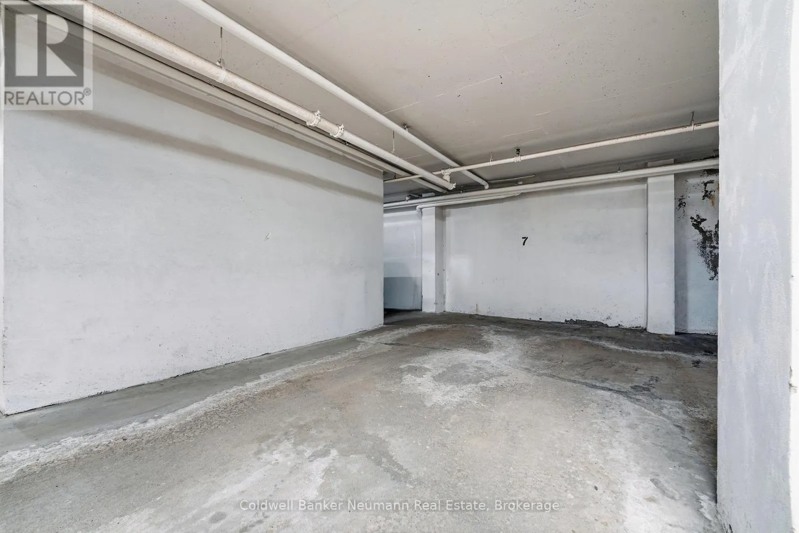 803 - 55 YARMOUTH STREET #803