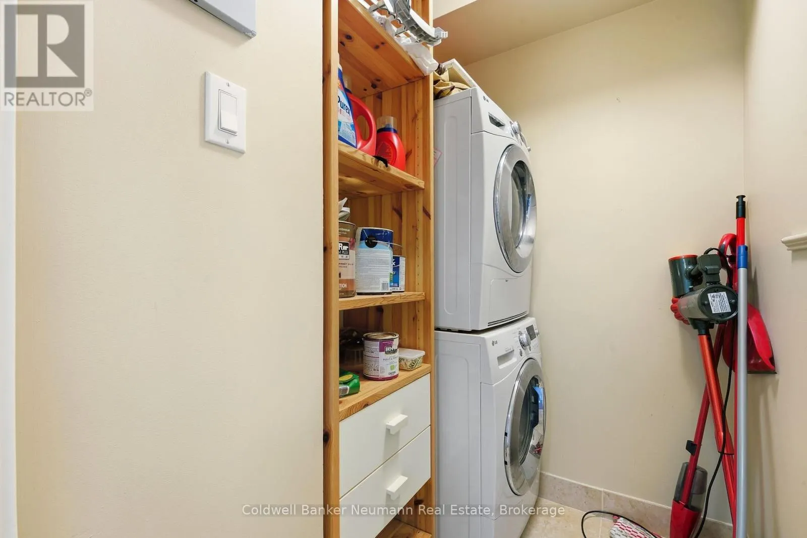 803 - 55 YARMOUTH STREET #803