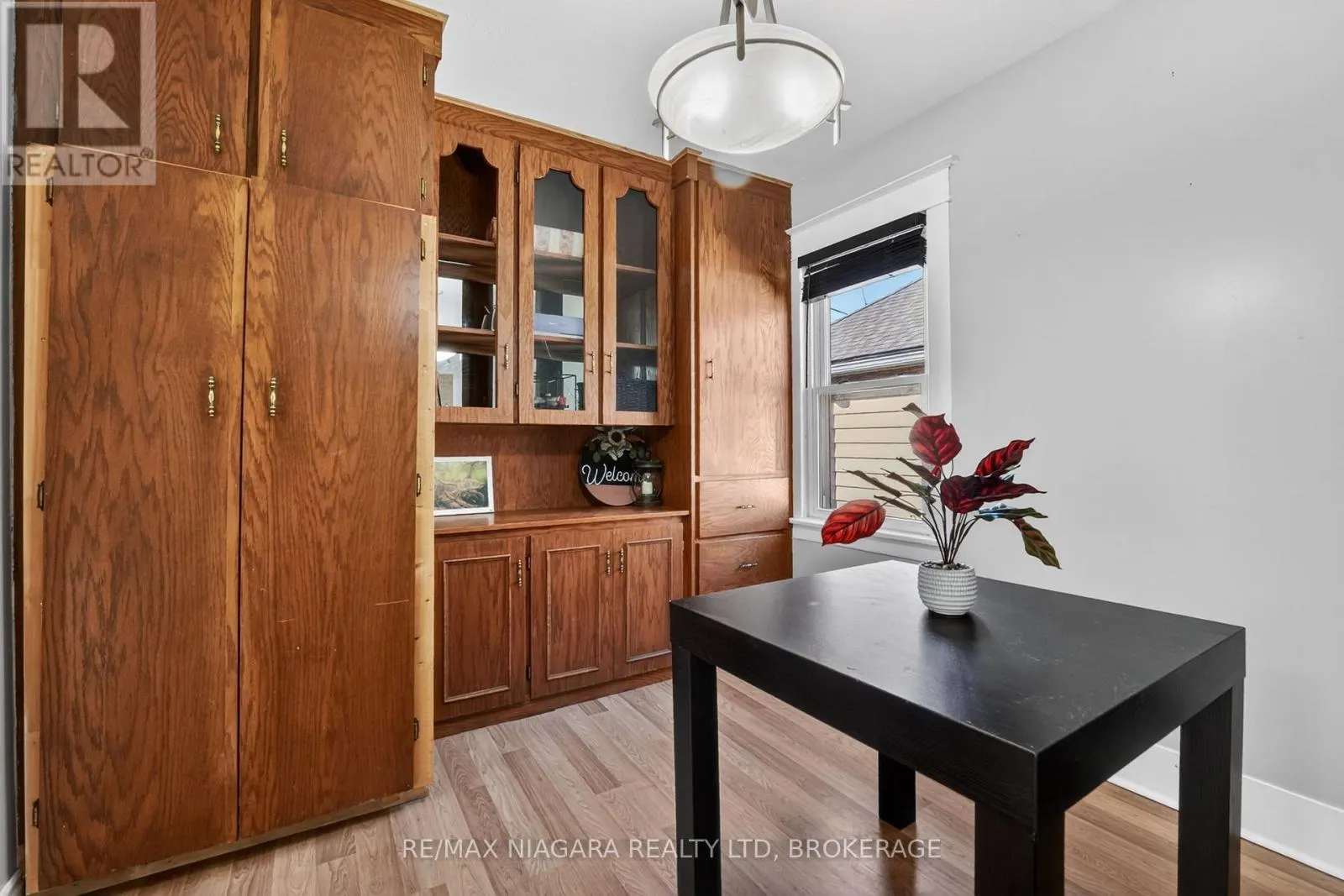 214 NIAGARA STREET
