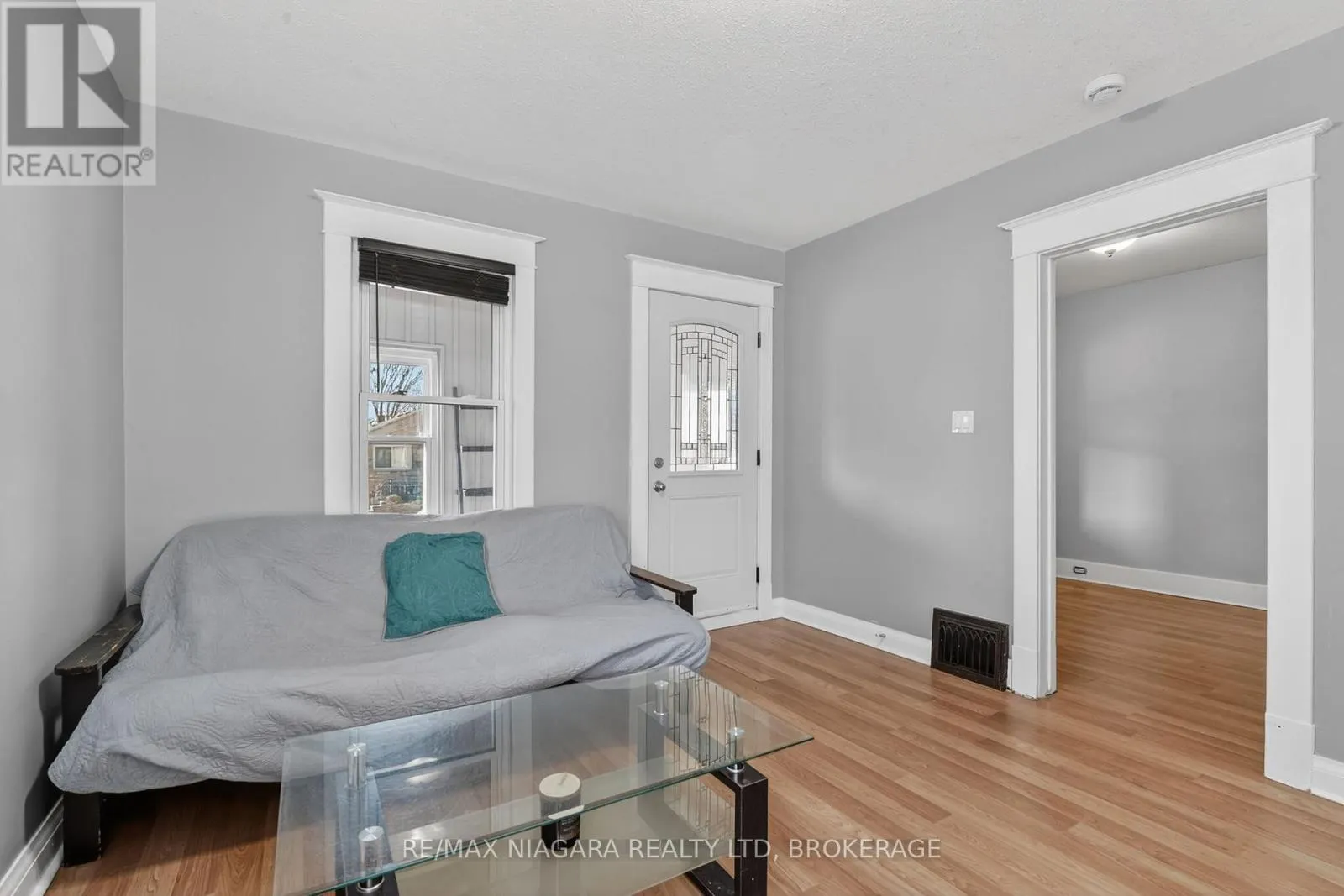 214 NIAGARA STREET