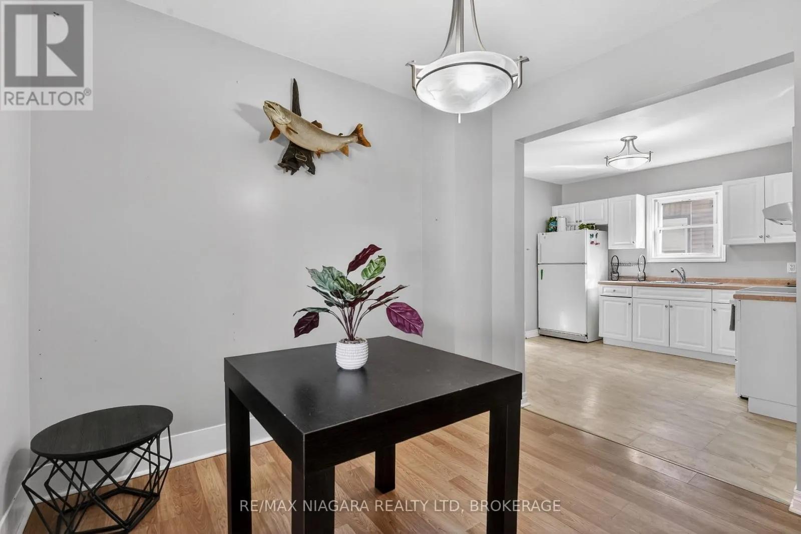 214 NIAGARA STREET