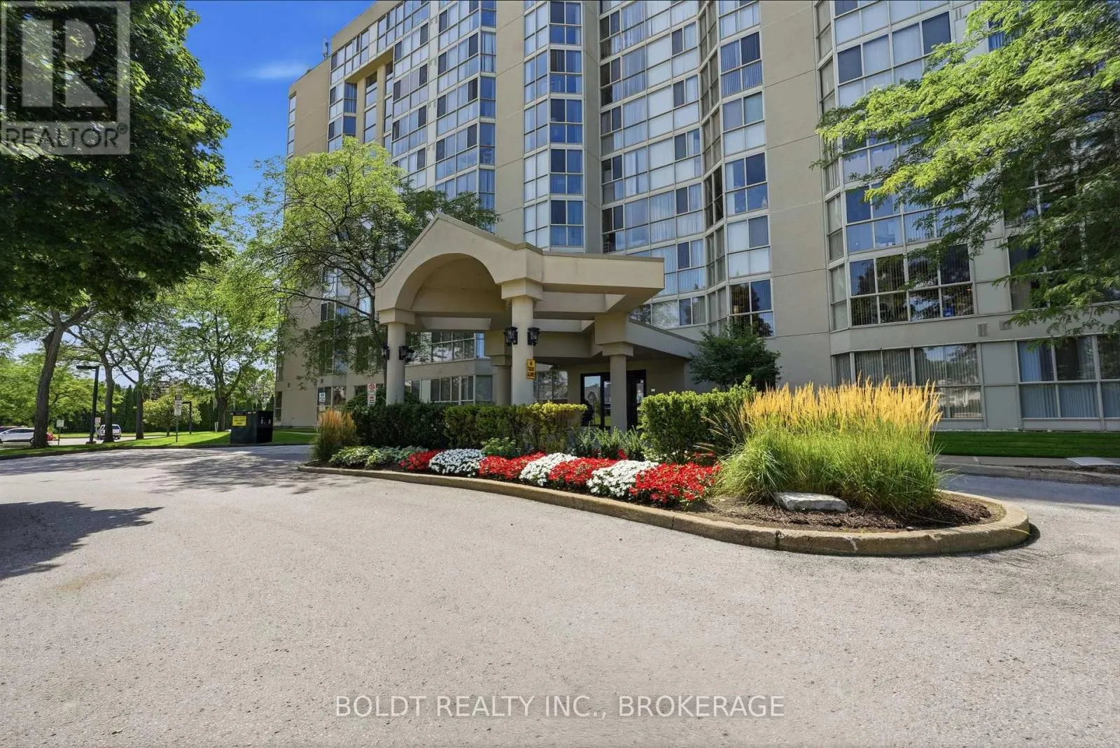 306 - 162 MARTINDALE ROAD #306