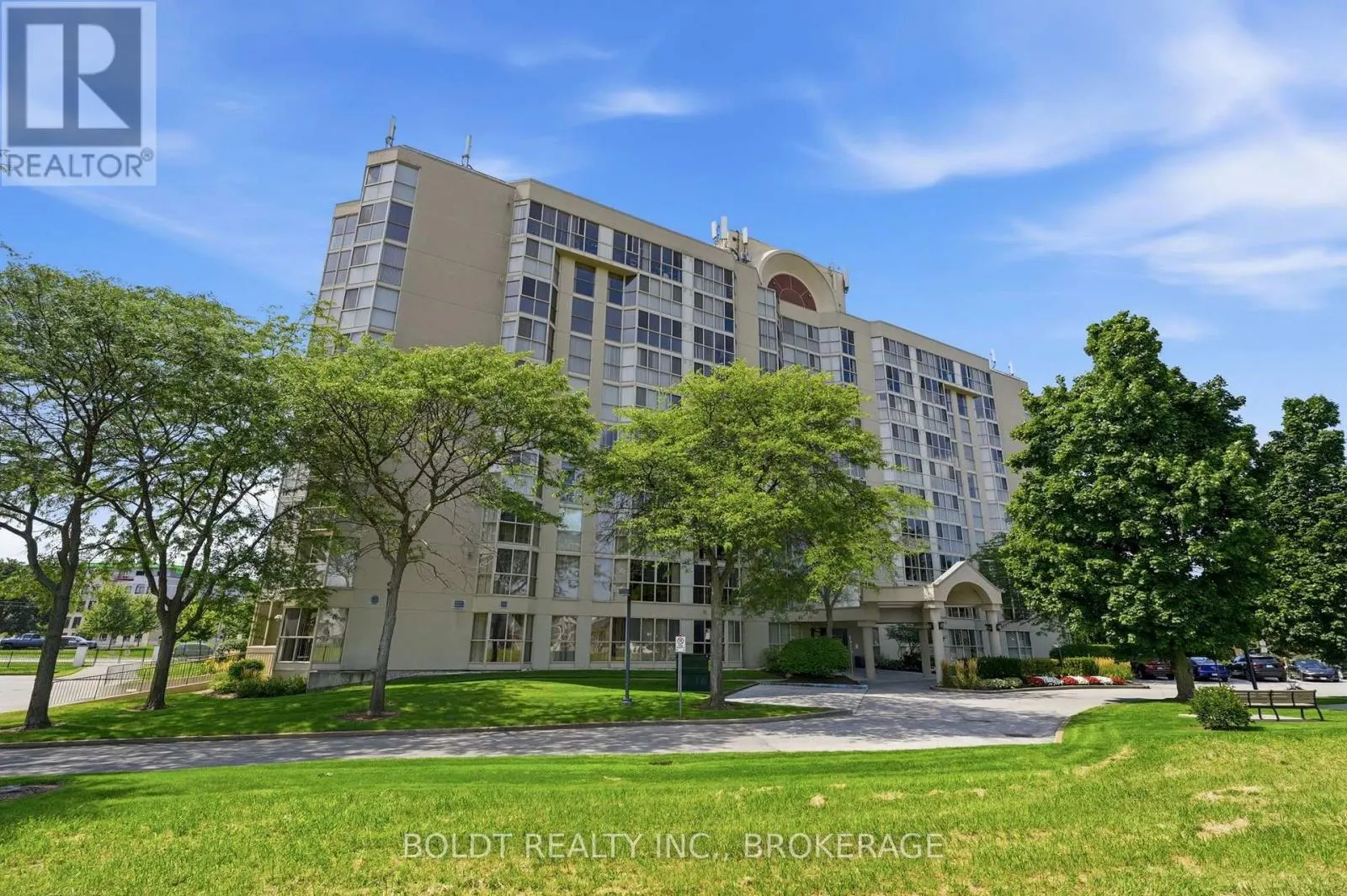 306 - 162 MARTINDALE ROAD #306