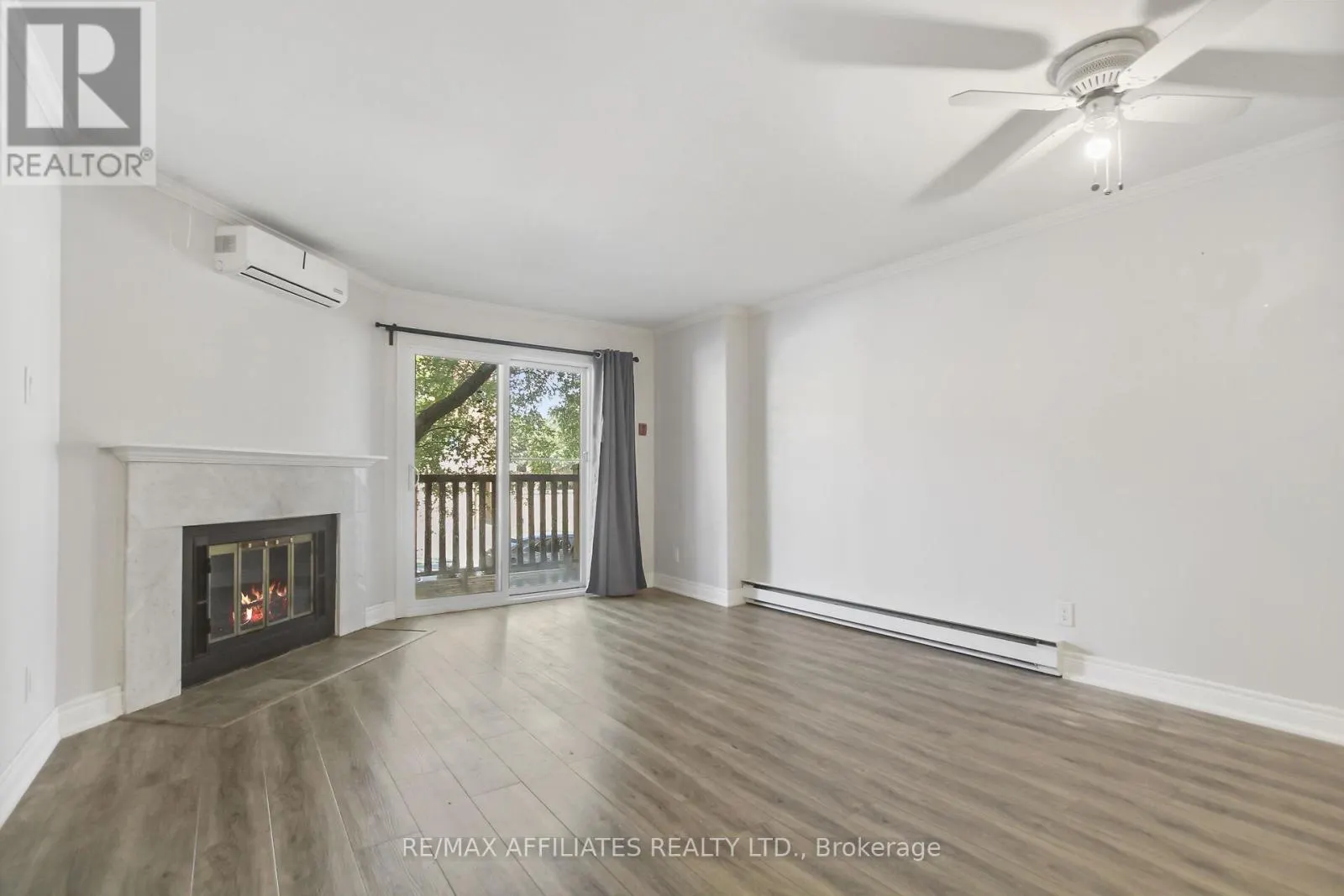 1 - 160 BRUYERE STREET