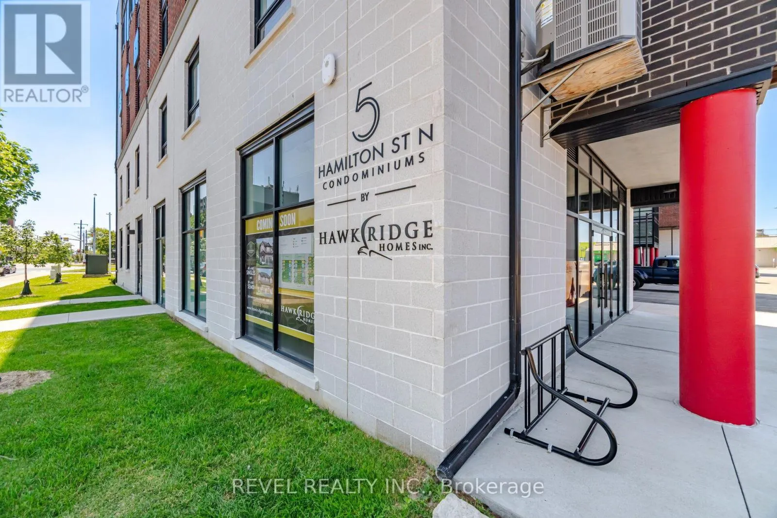 214 - 5 HAMILTON STREET N