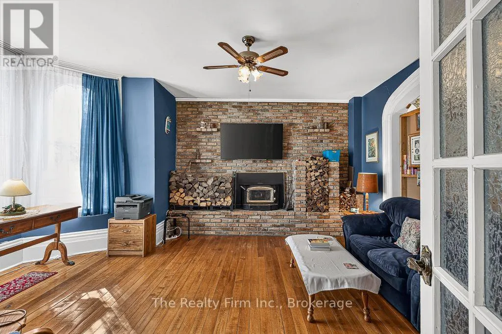 12 STOVER STREET S