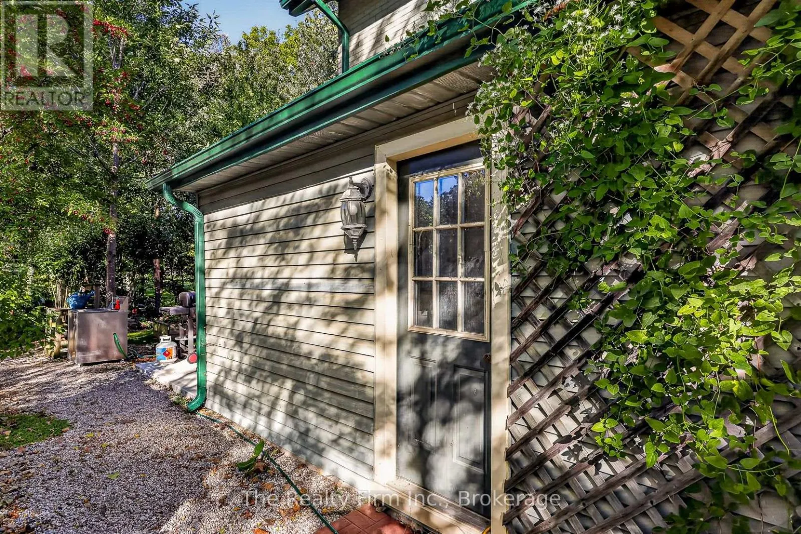 12 STOVER STREET S