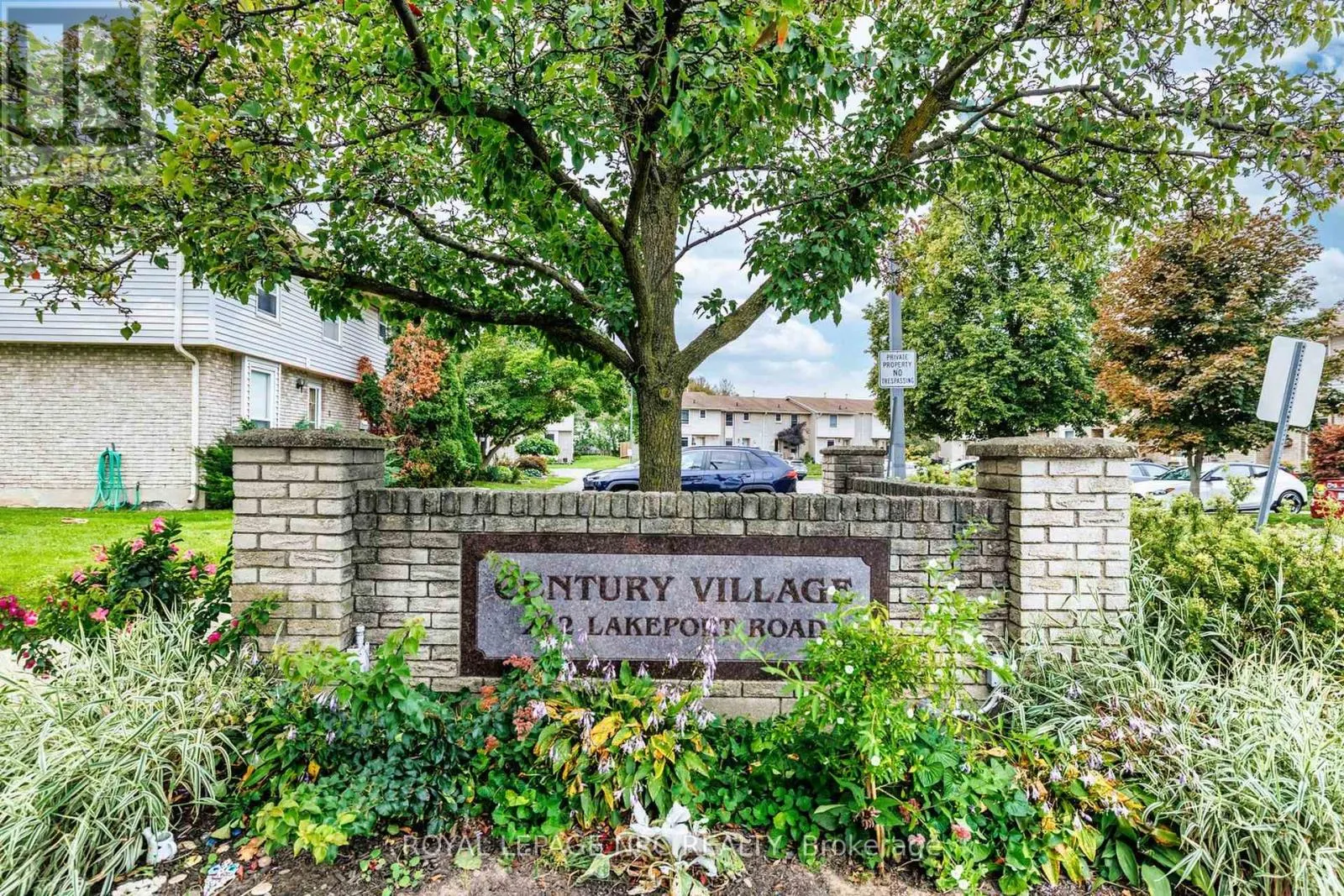 1 - 242 LAKEPORT ROAD #1