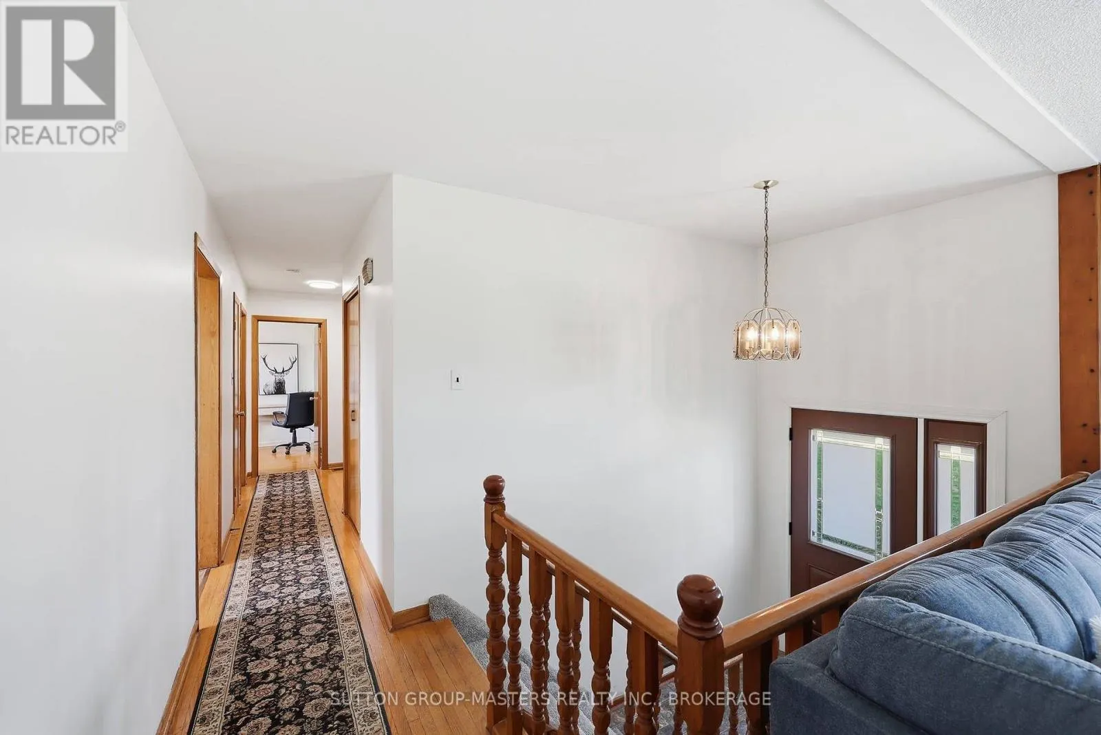 2212 BATTERSEA ROAD