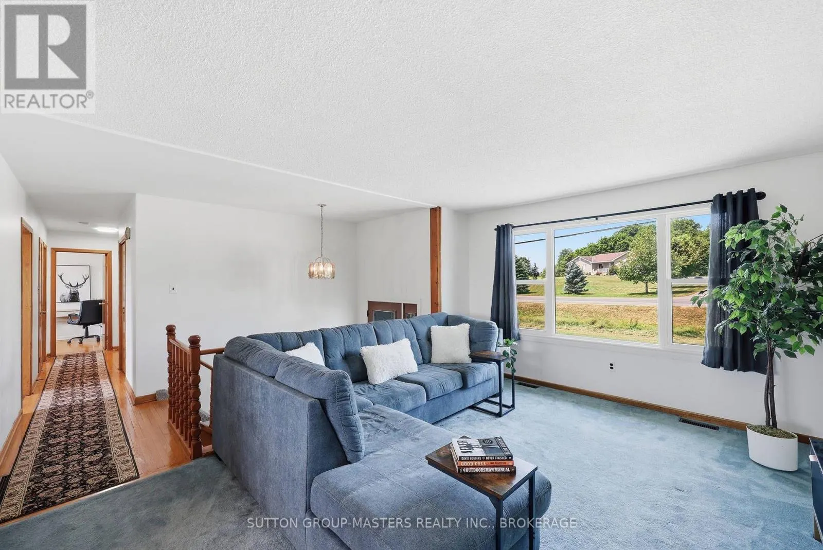 2212 BATTERSEA ROAD