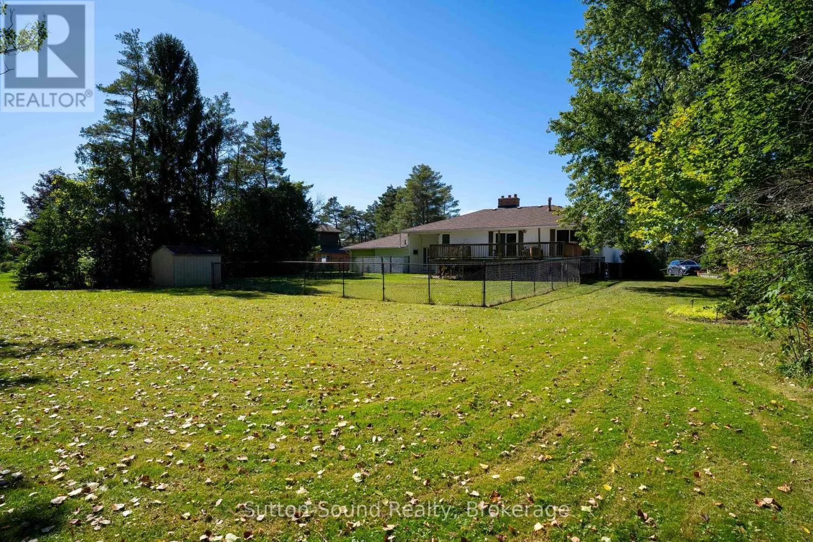 130 CLEARVIEW CRESCENT