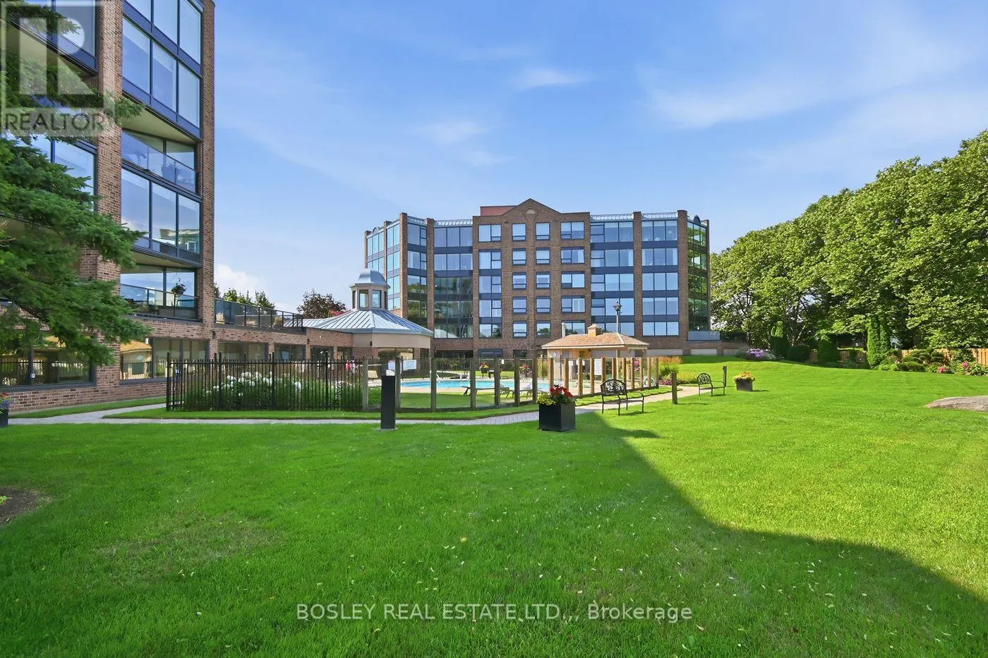 2604 - 701 GENEVA STREET #2604