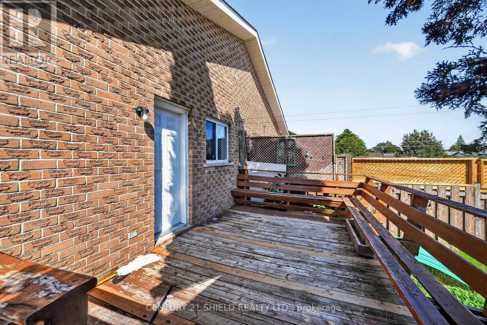 148 LOTTIE AVENUE