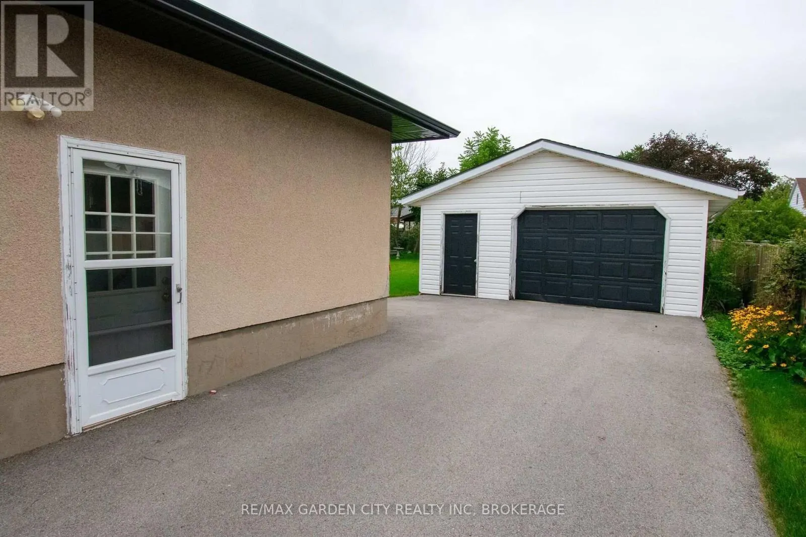103 KILGOUR AVENUE