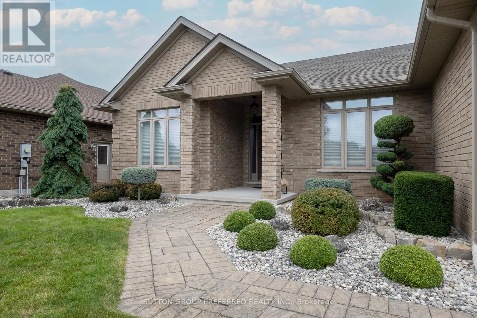 38 BRENMAR CRESCENT
