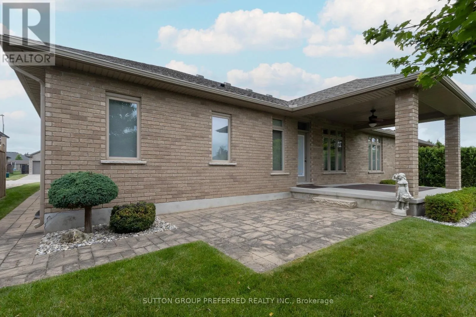 38 BRENMAR CRESCENT