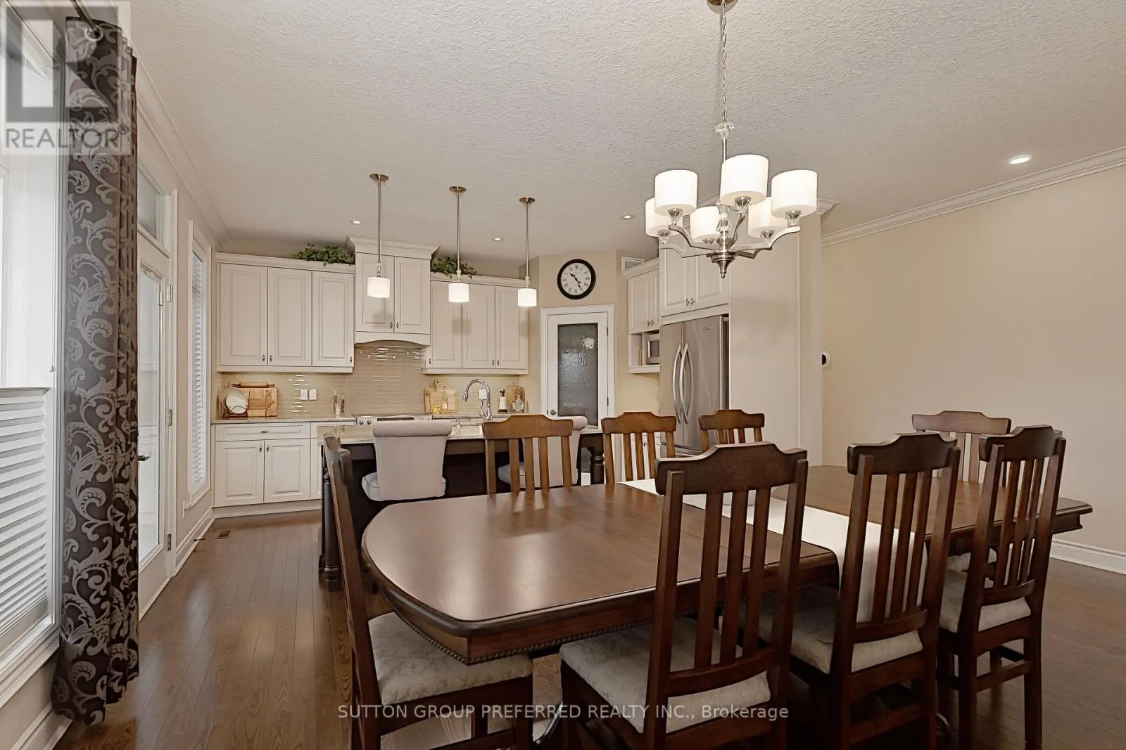 38 BRENMAR CRESCENT
