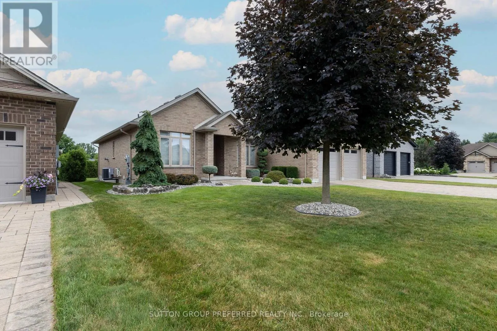 38 BRENMAR CRESCENT